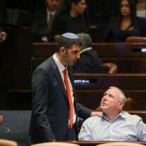 שלמה קרעי ודודי אמסלם. | נועם מושקוביץ/דוברות הכנסת