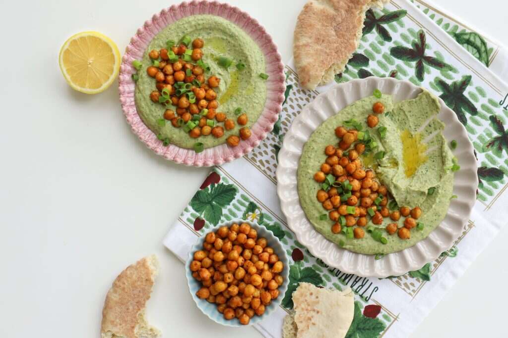 חומוס בצל ירוק. | אפרת ליכטנשטט