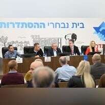 אלי כהן בביקור בישיבה של ההסתדרות, לפני כשבועיים. | דוברות ההסתדרות