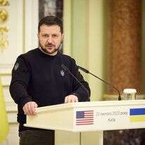 זלנסקי. | אי.פי.איי