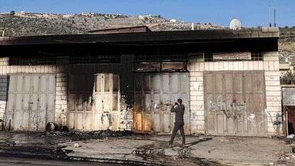 מבנה שרוף בחווארה, הבוקר. | AFP