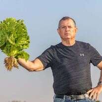 אבי פרחי. | יוסי אלוני