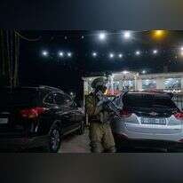 כוחות צה"ל בחווארה בסריקות אחר המחבל בפיגוע בחודש שעבר. | דו"צ