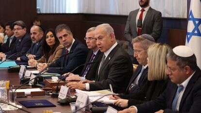 ישיבת ממשלה. | עמית שאבי