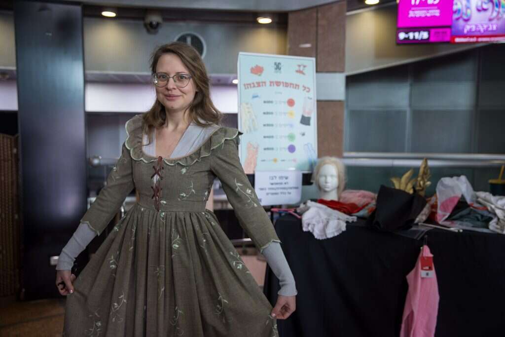 לירון מולדובן