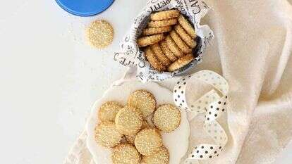 עוגיות שומשום. | אפרת ליכטנשטט