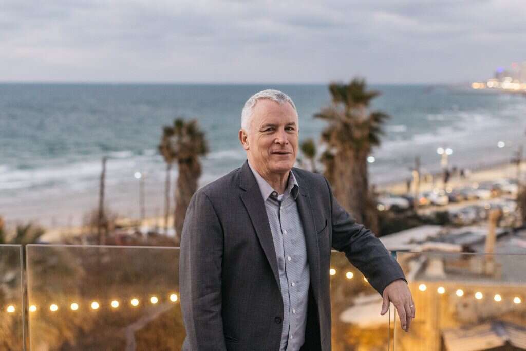 "האנשים בארה"ב אוהבים את ישראל, האליטה לא". דוראן בתל־אביב. | אבישג שאר־ישוב