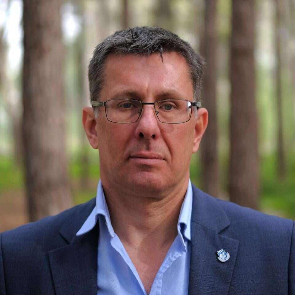 מיכאל לובוביקוב. | מ. מרישלינג