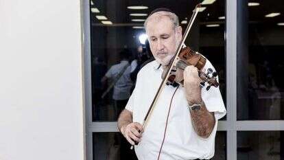 פרופ' דב שוורץ. | אילן בן עמי