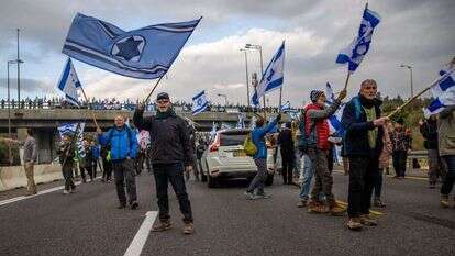 "מחאת המילואימניקים" באזור לטרון. | אורן בן־חקון
