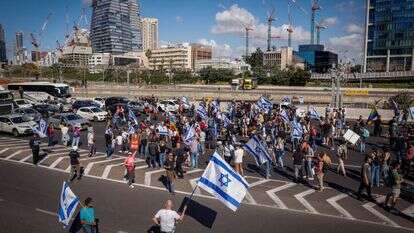 מתנגדי הרפורמה חוסמים את איילון. | אריק מרמור, פלאש 90