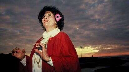 הרגעים הגדולים וחיי היומיום. שושנה דמארי. | משה שי, פלאש 90