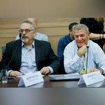 גיורא ירון ויובל אלבשן בישיבת ועדת החוקה. | אריק מרמור, פלאש 90