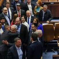 חברי הקואליציה לאחר העברת החוקים בכנסת, הלילה. | נועם מושקוביץ, דוברות הכנסת