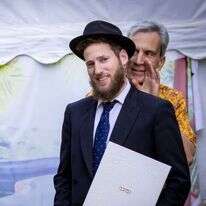 אברי גלעד והרב יעקב נחימובסקי. | אריק סולטן