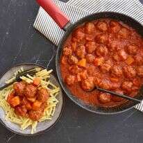 אפרת ליכטנשטט