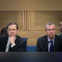 הנשיא הרצוג והשר לוין. | יונתן זינדל, פלאש 90