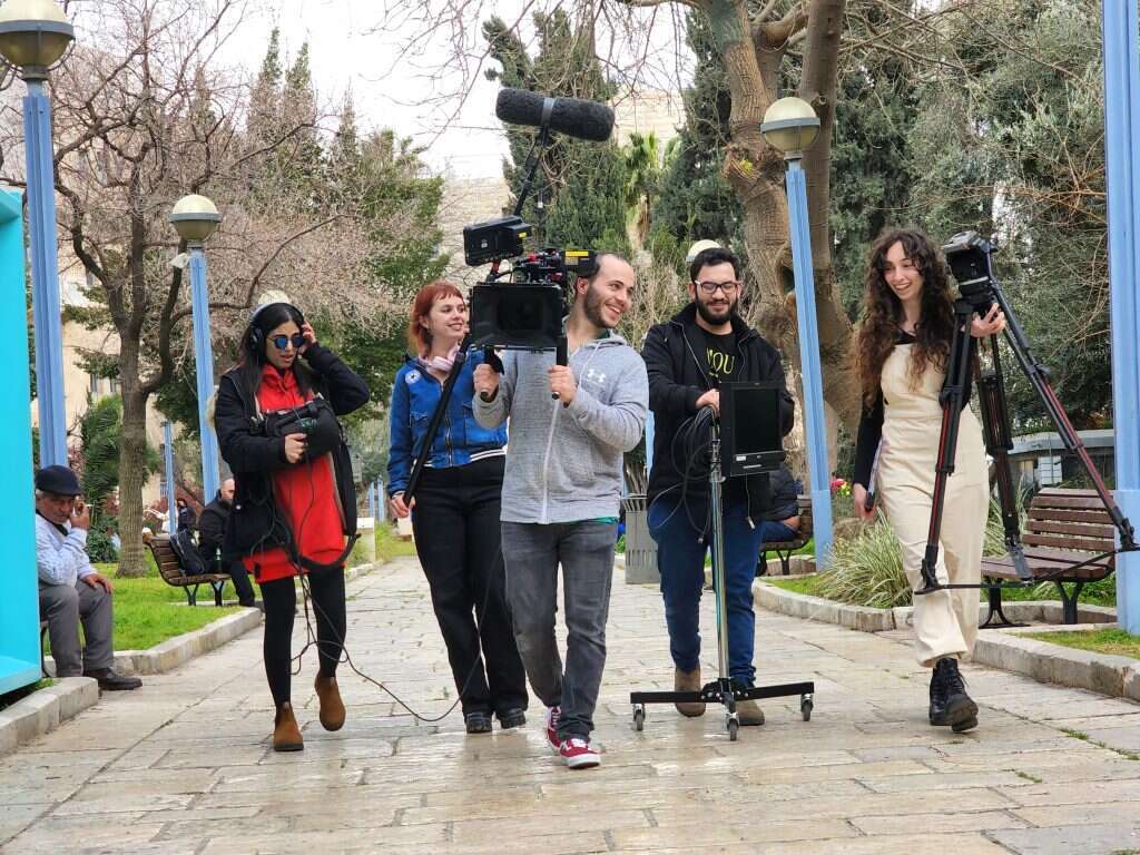 הרבה כבוד והכלה הדדית. סטודנטים לקולנוע במעלה. | עמרי לוי