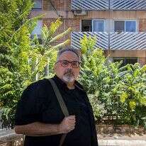 פרופסור יובל אלבשן. | אוליבייה פיטוסי, פלאש 90