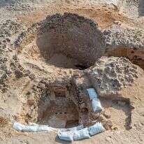 ממצאי החפירות בחולות קיסריה. | אלכס ביגמן רשות העתיקות