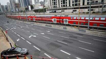 נתיבי איילון חסומים. | פלאש 90