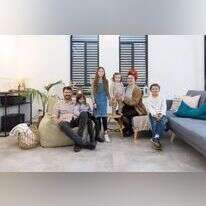 משפחת הרוש, דימונה. | לירון מולדובן