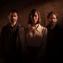 מתוך הסדרה. באדיבות כאן 11, סטודיו ענני ו A+E Studios