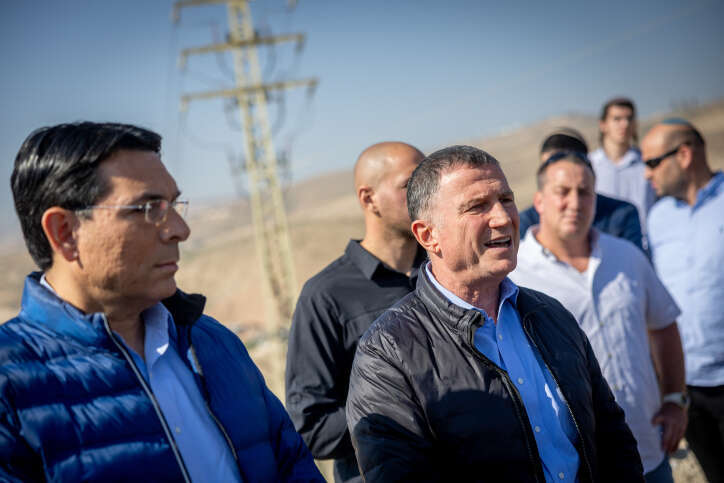 יולי אדלשטיין ודני דנון. | יונתן זינדל, פלאש 90