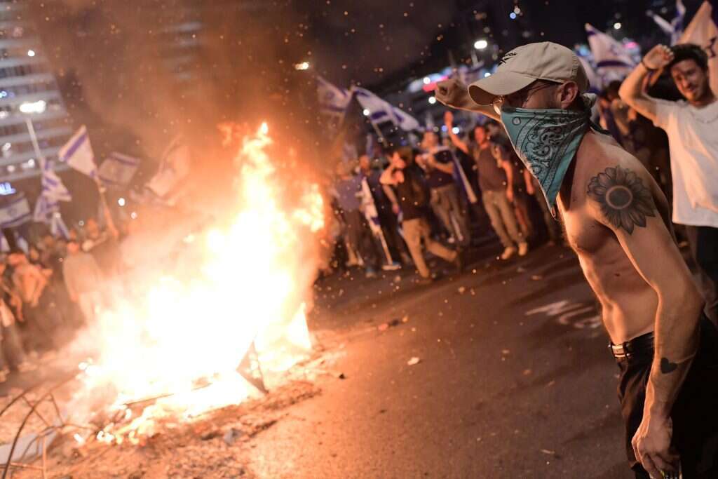 חסימת נתיבי איילון בהפגנות נגד הרפורמה במערכת המשפט, אמש. | תומר נאמבורג - פלאש 90