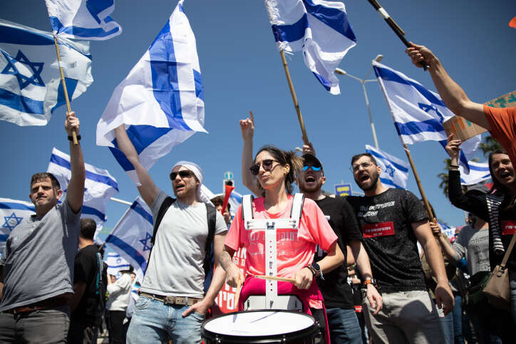 הפגנה נגד הרפורמה בתל אביב. | שיר תורם, פלאש 90