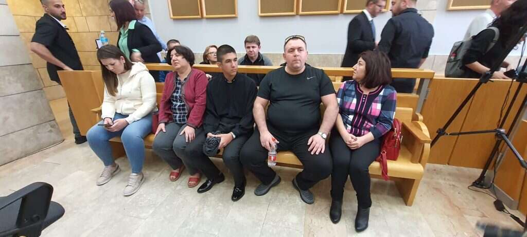 רומן זדורוב בבית המשפט. | ראובן קסטרו