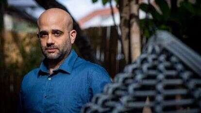 "תקרא לי אי של ממלכתיות בים השמאל". עופר אדרת. | אריק סולטן