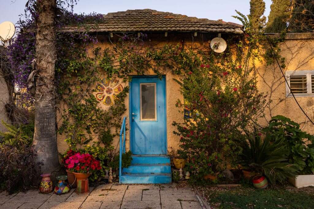 ביתה של רחל לבני במושב הזורעים. | ברוך גרינברג