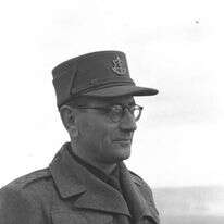 דוד שאלתיאל. | לע"מ