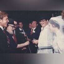 הרב סולוביצ'יק בחתונתם של הרב כתריאל ורחל ברנדר, 1985 הרב סולוביצ'יק בחתונתם של הרב כתריאל ורחל ברנדר, 1985