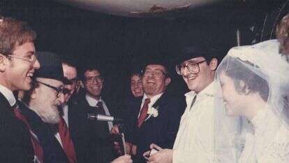 הרב סולוביצ'יק בחתונתם של הרב כתריאל ורחל ברנדר, 1985