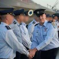 האלוף תומר בר עם כניסתו לתפקיד מפקד חיל האוויר. | דו"צ