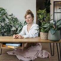 יהודית כץ. | אבישג שאר-ישוב