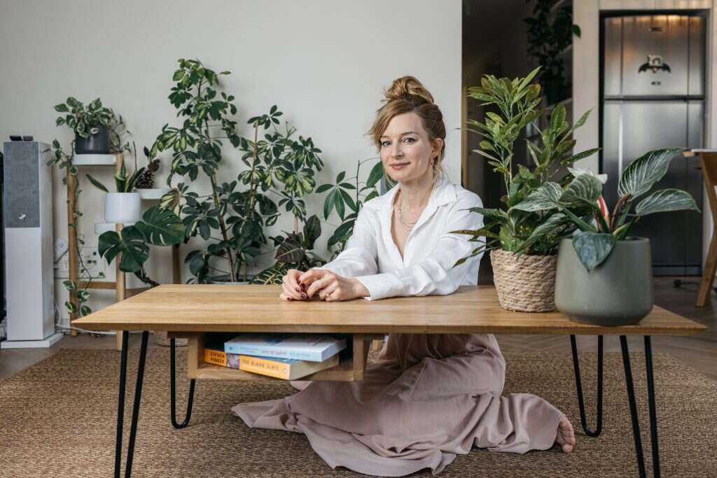 יהודית כץ. | אבישג שאר-ישוב