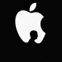 הצצה אינטימית. ג'ובס ב־2004
מסתורי. כריכת הספר. | גטי אימג'ס