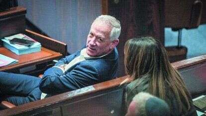 גנץ במליאת הכנסת. | יונתן זינדל, פלאש 90 גנץ במליאת הכנסת. | יונתן זינדל, פלאש 90