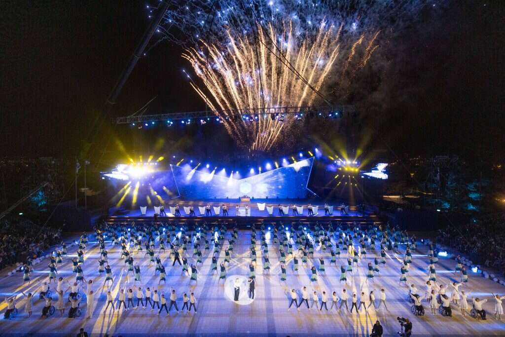 טקס יום העצמאות ה־74. | יונתן זינדל, פלאש 90 טקס יום העצמאות ה־74. | יונתן זינדל, פלאש 90