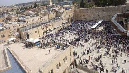 נוכחות דלה בברכת הכהנים המסורתית בחול המועד פסח. | שילה פריד