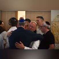 אביהן של האחיות די ז"ל. | יואב דודקביץ/TPS