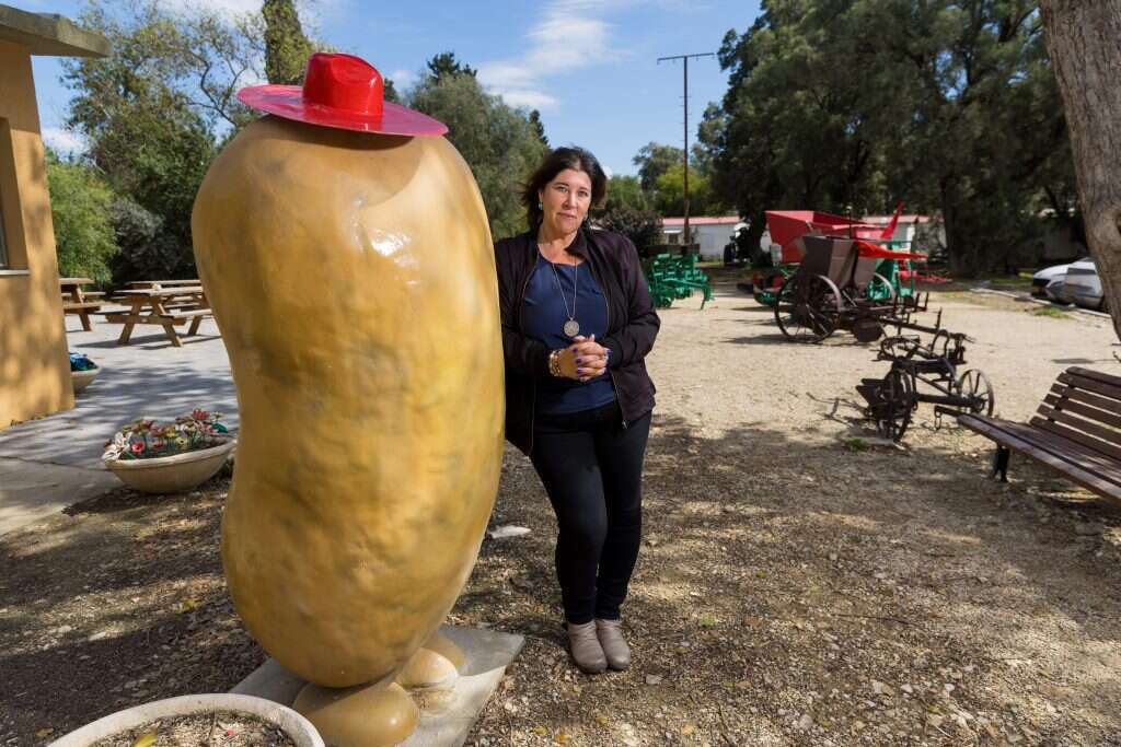 יפעת בן־שושן, נחל עוז. | לירון מולדובן יפעת בן־שושן, נחל עוז. | לירון מולדובן