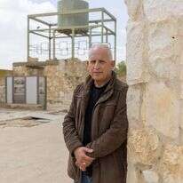 צביקה פסטרנק. | לירון מולדובן