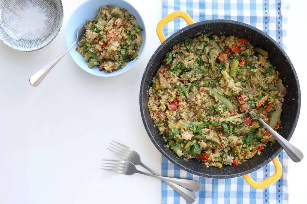 קינואה וירקות בסיר אחד. | אפרת ליכטנשטט