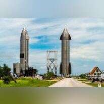 starship. | שאטרסטוק