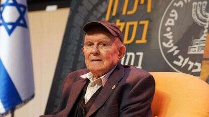 מרדכי צ'כנובר.