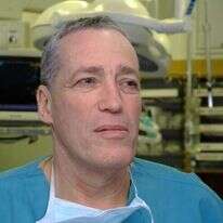 פרופ' אבי ריבקינד, מייסד וראש יחידת הטראומה בבית החולים הדסה עין כרם בירושלים. | אבי חיון